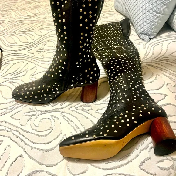 Helmut Lang Thigh-High Studded Leather Boots - Picture 3 of 8